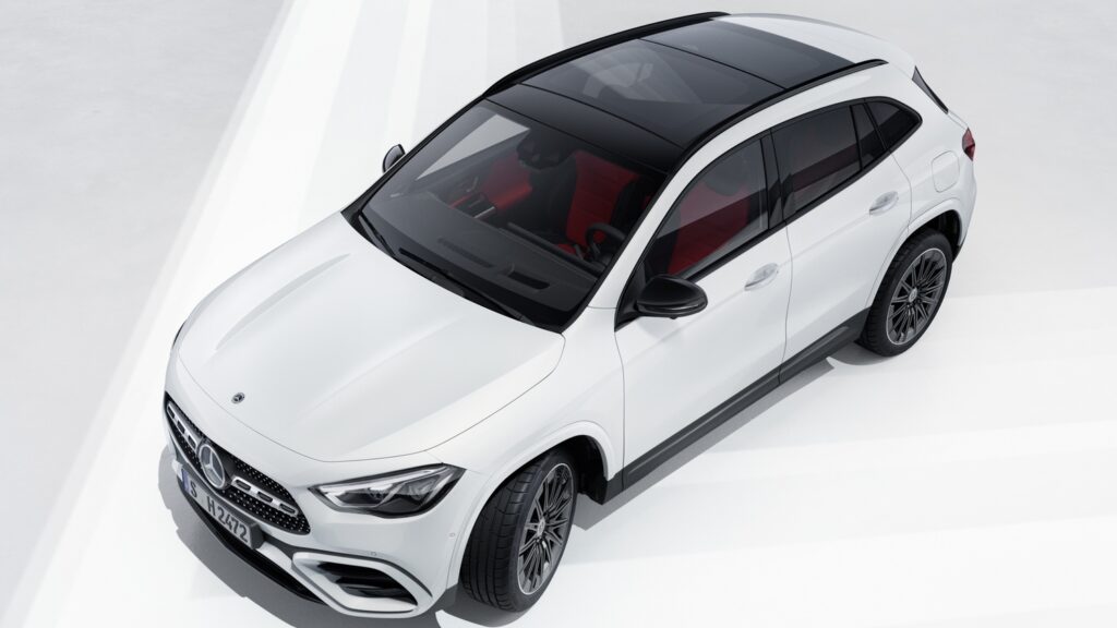 Foto Video Premier Mercedes Benz Gla I Glb Facelift Al Turi De