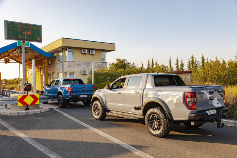 (video) Test Drive: Noul Ford Ranger RAPTOR