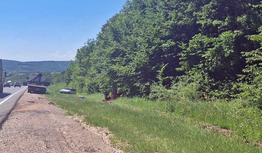 Accident grav pe traseul R6