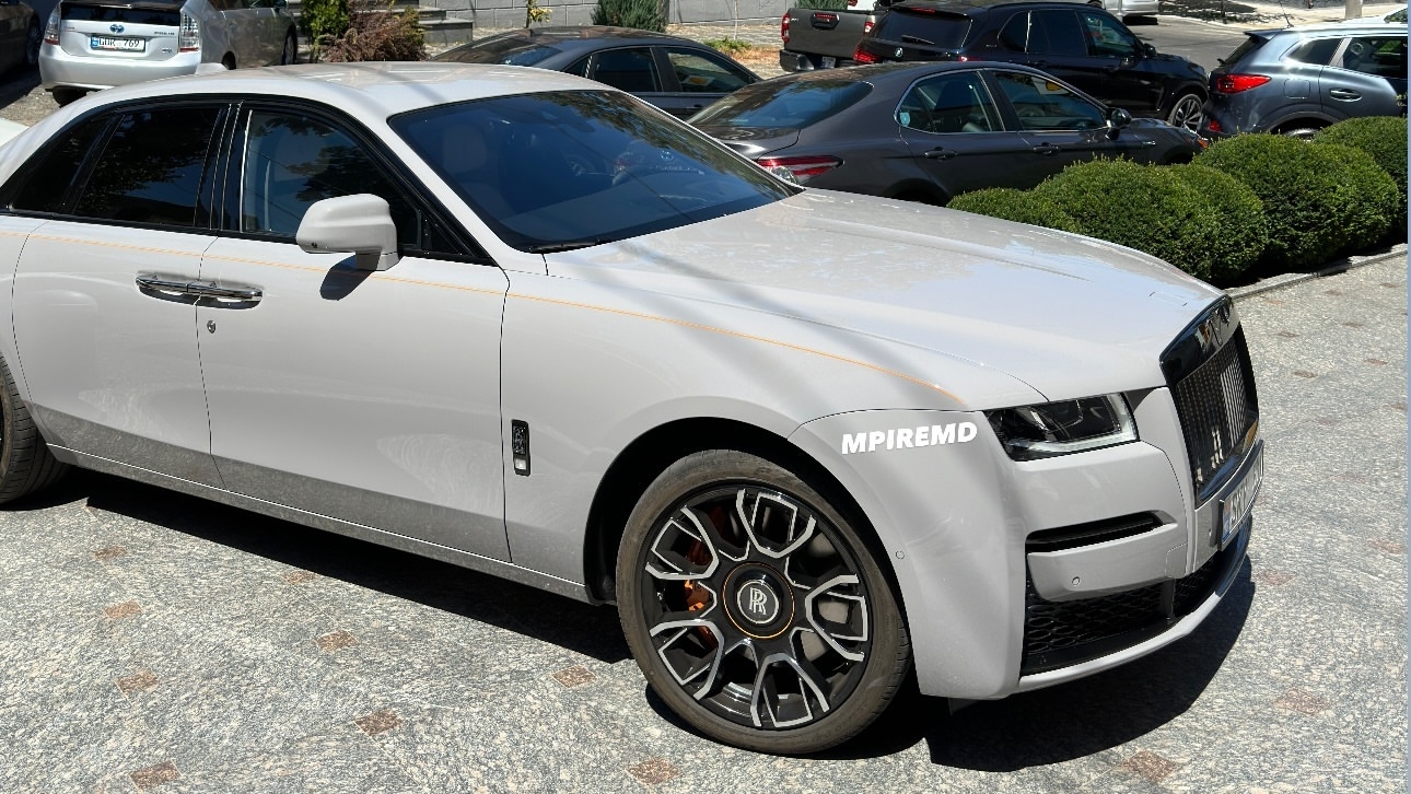 Rolls-Royce Ghost Black Badge