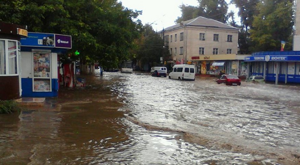 Serviciul Hidrometeorologic de Stat a emis o avertizare Cod Galben de instabilitate atmosferică. Este valabilă pentru toată țara.